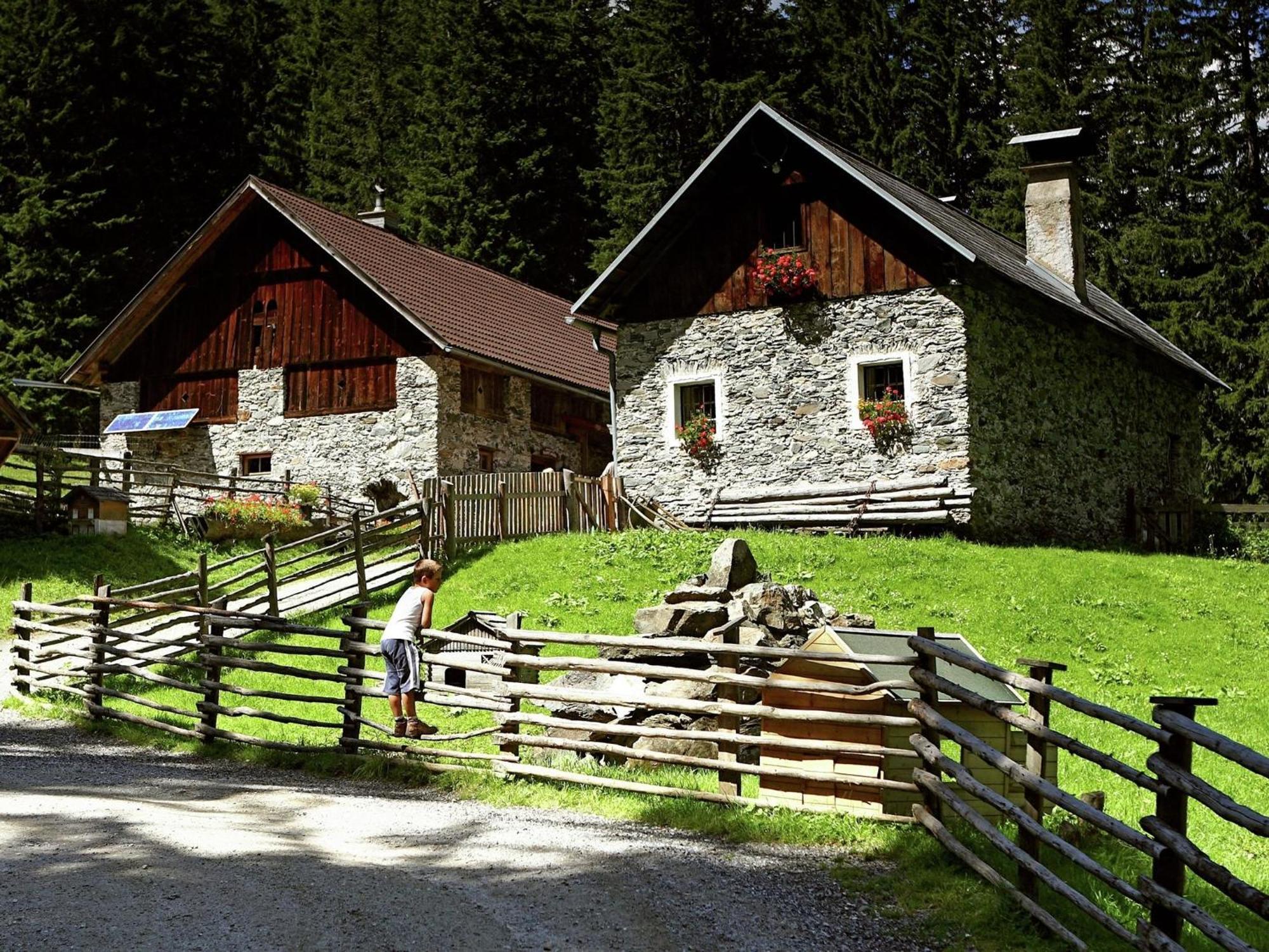 Apartment In Rennweg Am Katschberg Near Ski Area Kültér fotó